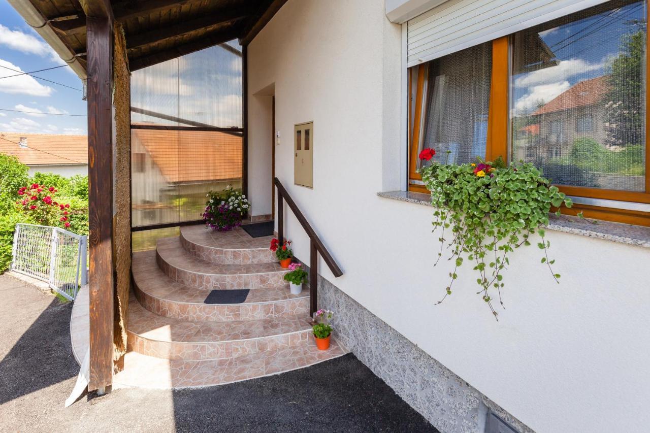 Hotel Soba Agata Slunj Zewnętrze zdjęcie